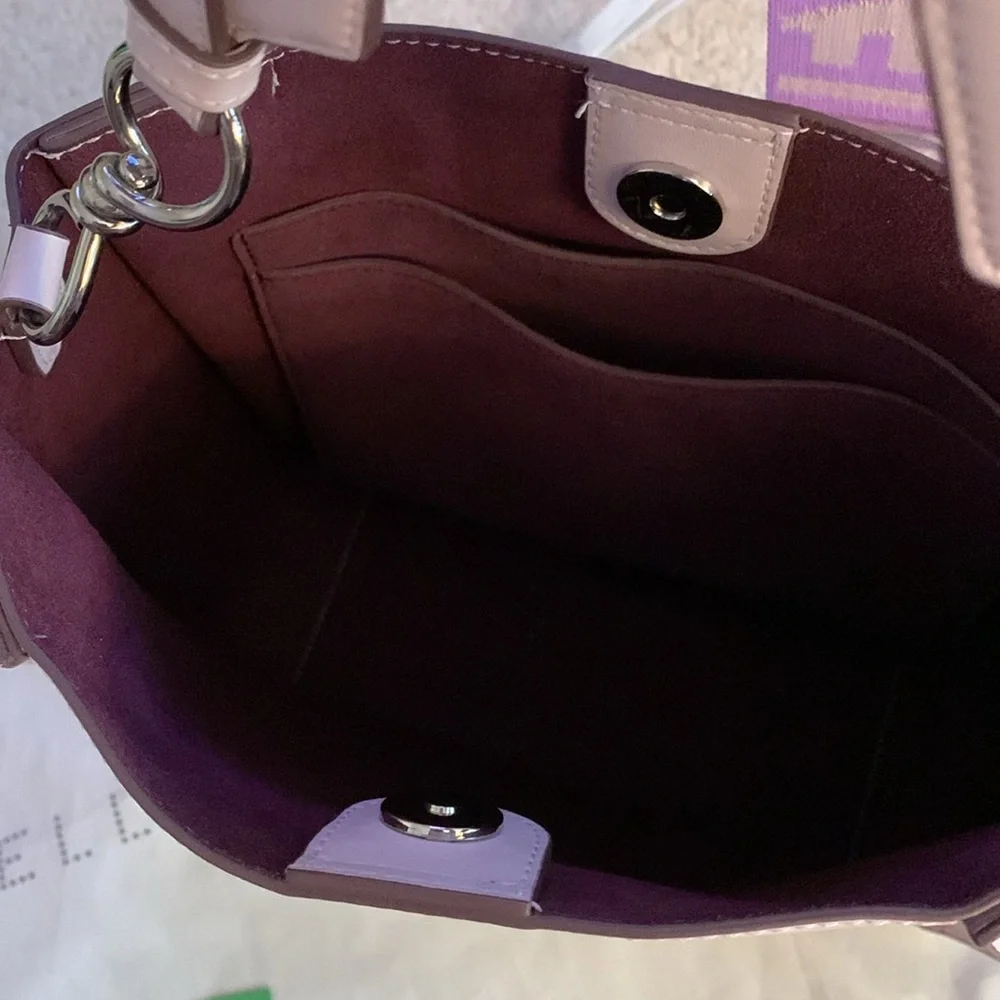 ๐ธ Stella McCartney perforated logo alter Napa crossbody bag in Lilac - Picture 11 of 15